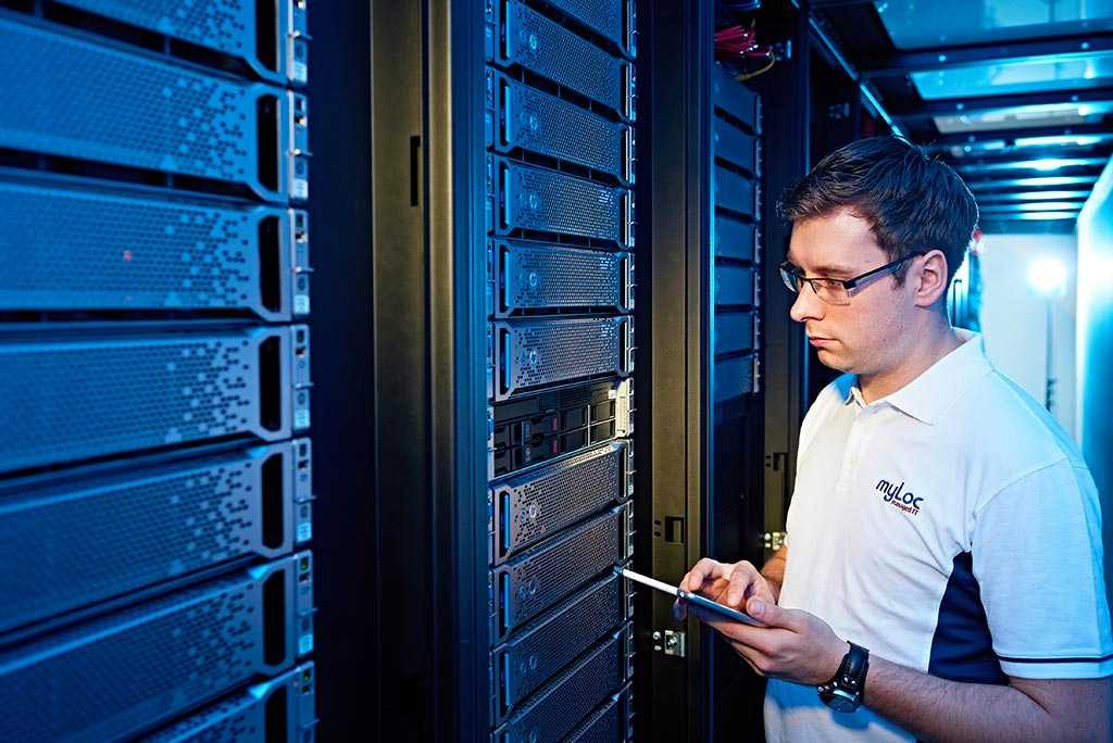 Game server hosting in a professional data centre